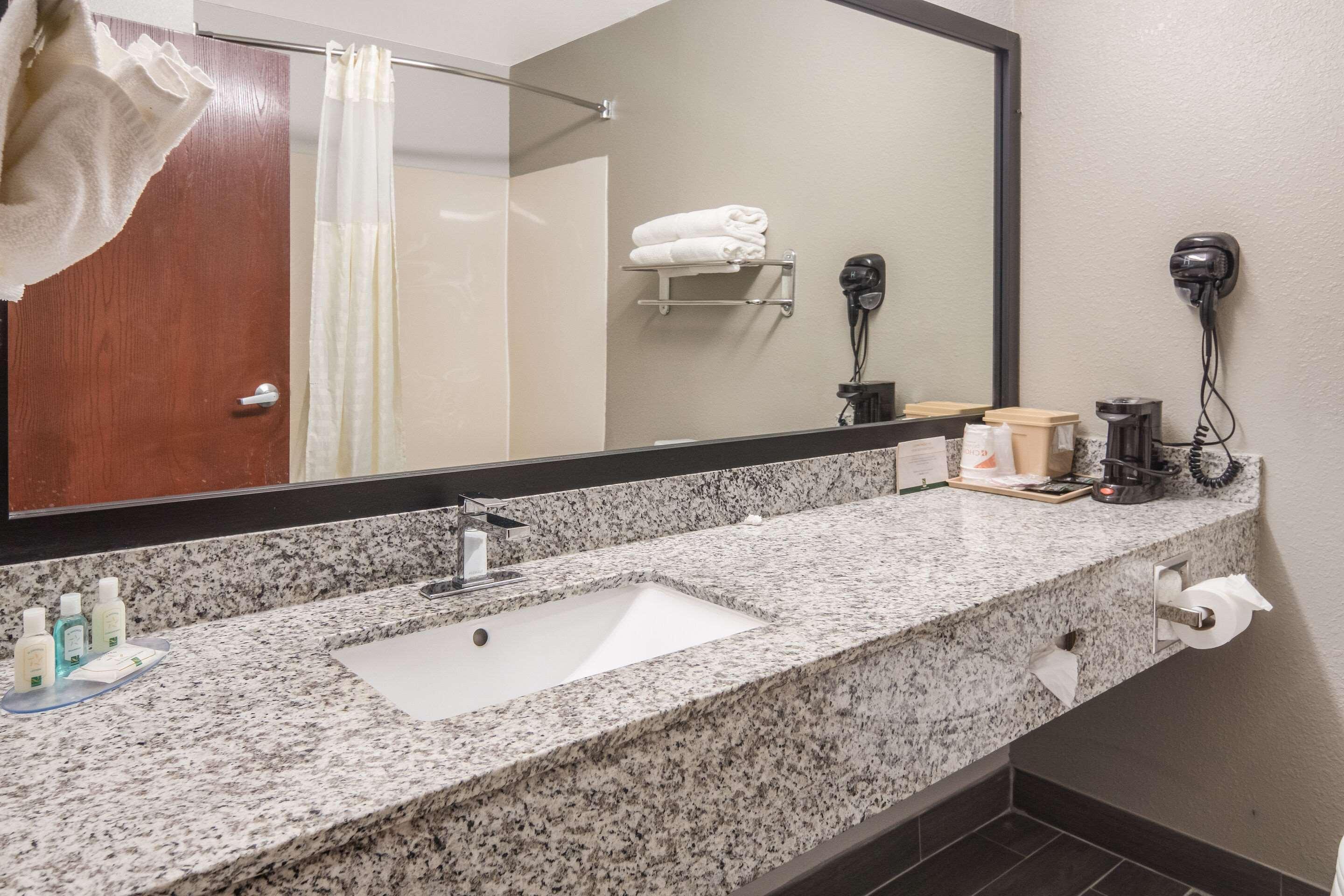 Quality Inn & Suites Fort Worth Kültér fotó