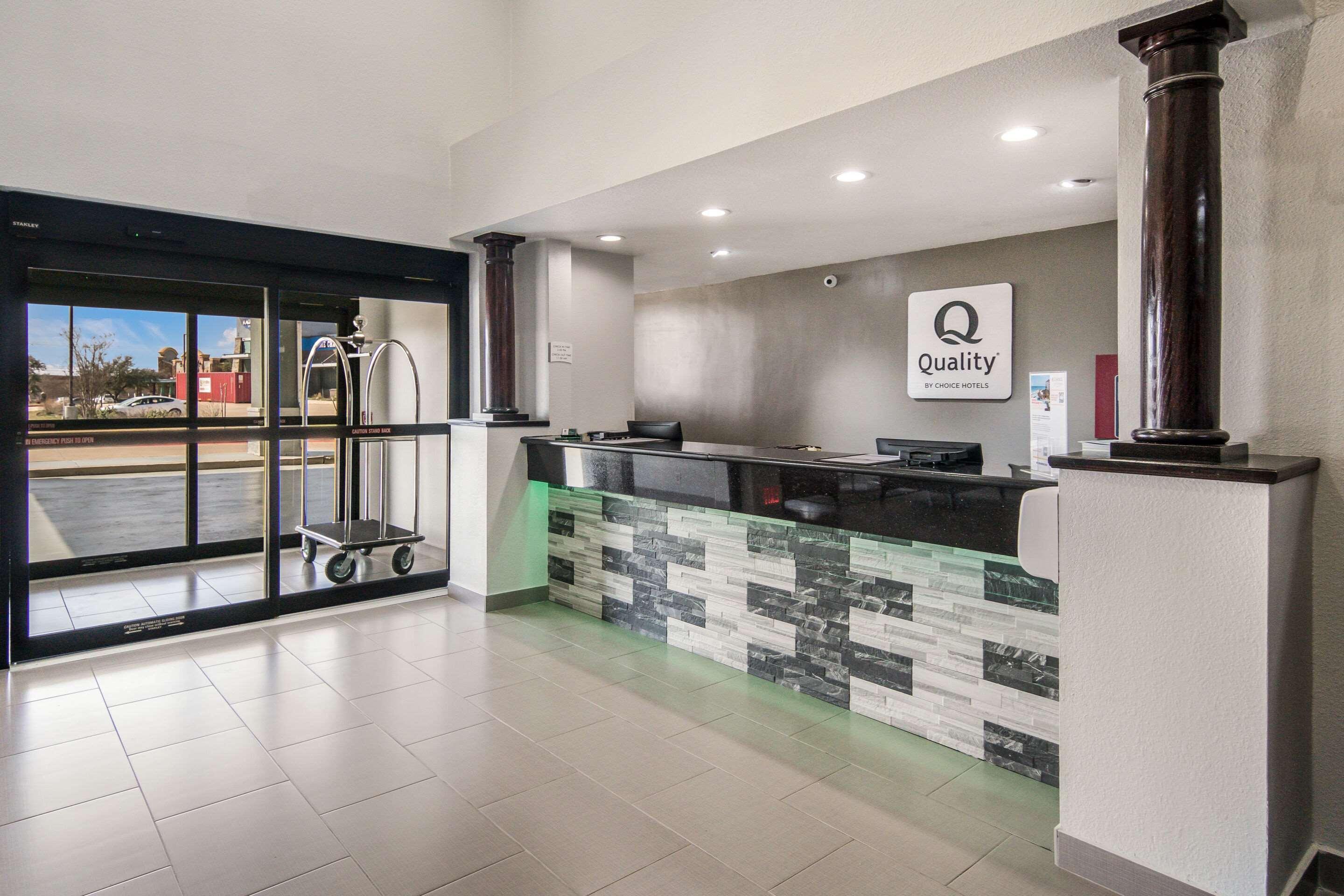 Quality Inn & Suites Fort Worth Kültér fotó