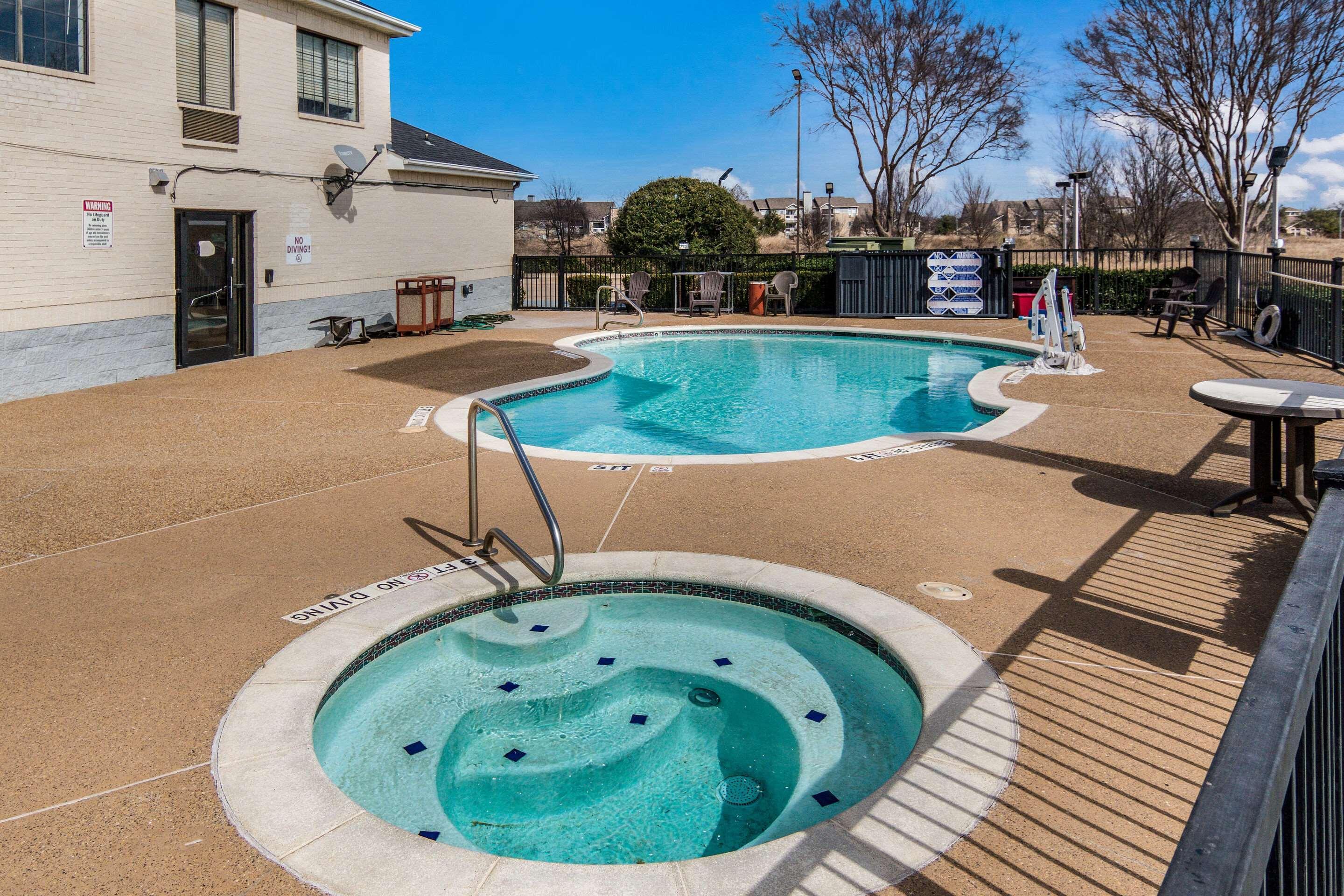Quality Inn & Suites Fort Worth Kültér fotó